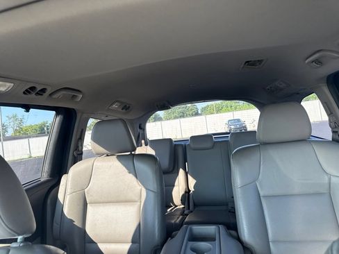 Used 2014 Honda Odyssey EX-L image 10