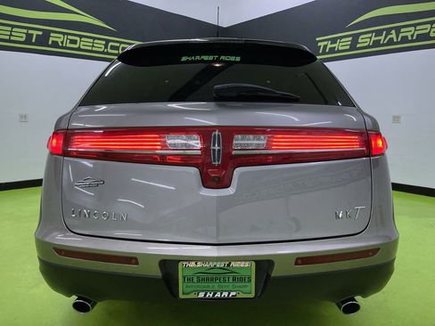 Used 2017 Lincoln MKT AWD w/ Technology Package image 8