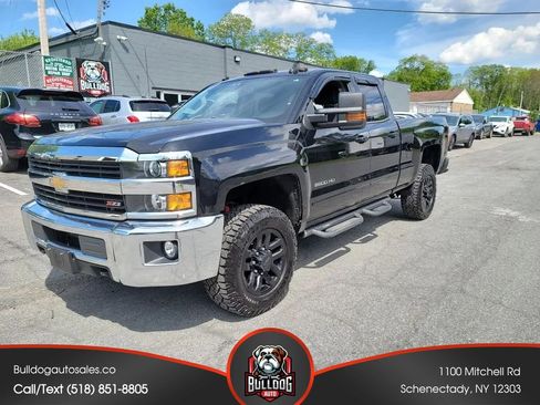 Used 2017 Chevrolet Silverado 2500 LT AWD/4WD image 1