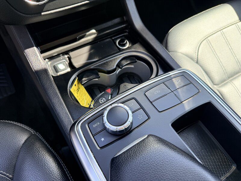 Used 2015 Mercedes-Benz GL 450 4MATIC image 17
