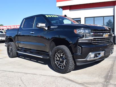 Used 2019 Chevrolet Silverado 1500 High Country w/ Technology Package