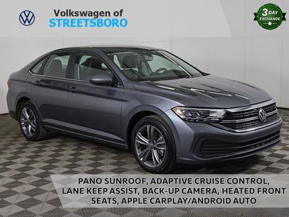 Certified 2023 Volkswagen Jetta SE w/ Panoramic Sunroof Package