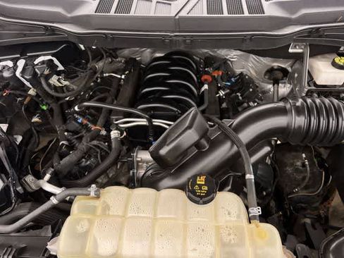 Used 2021 Ford F150 Lariat w/ Equipment Group 502A High image 10