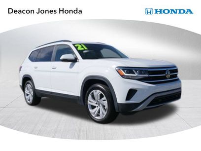 Used 2021 Volkswagen Atlas SE w/ Panoramic Sunroof Package