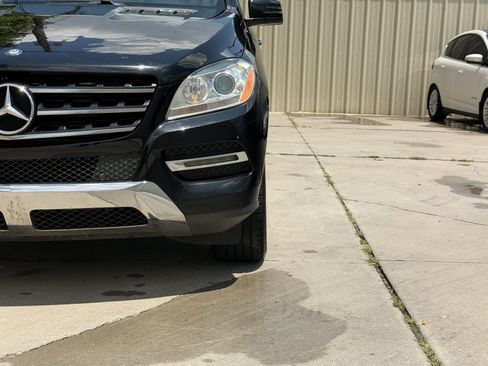 Used 2013 Mercedes-Benz ML 350 BlueTEC 4MATIC image 10