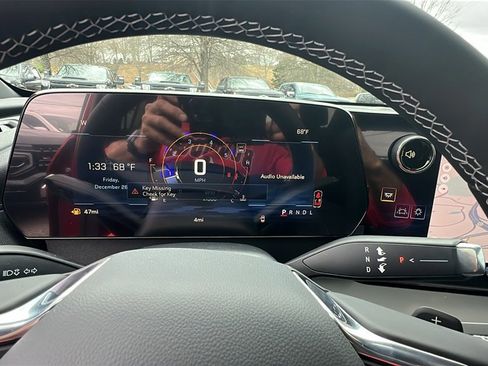 New 2026 Chevrolet Traverse LT w/ Sun and Wheel Package image 24