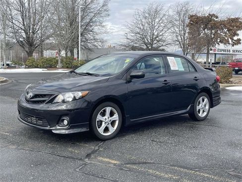 Used 2012 Toyota Corolla S image 1
