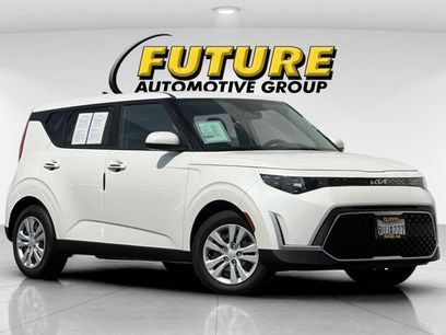 Used 2025 Kia Soul LX