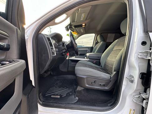 Used 2016 RAM 1500 Lone Star image 11