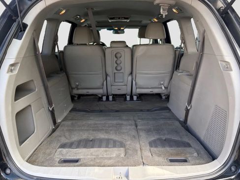 Used 2012 Honda Odyssey Touring Elite image 17