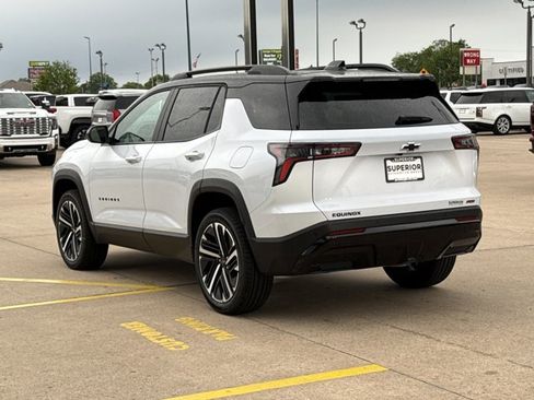 New 2026 Chevrolet Equinox RS FWD image 11
