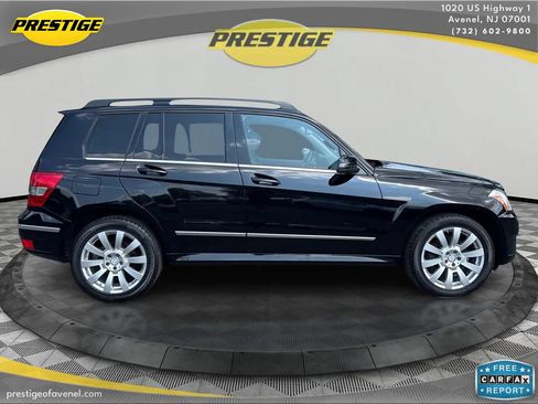 Used 2011 Mercedes-Benz GLK 350 4MATIC image 4