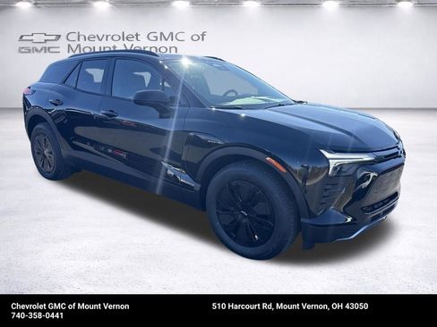 New 2026 Chevrolet Blazer EV LT image 8