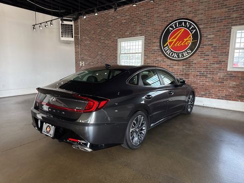 Used 2020 Hyundai Sonata Limited image 16