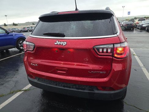 Used 2025 Jeep Compass Limited image 4