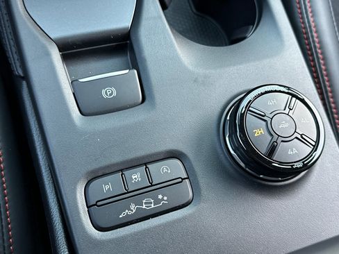 New 2025 Ford Ranger Raptor image 24