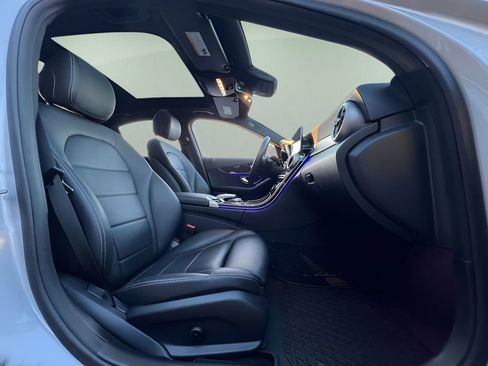 Used 2020 Mercedes-Benz C 300 C 300 image 16