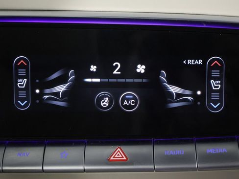 Used 2022 Genesis GV70 3.5T Sport w/ Sport Advanced Package AWD/4WD image 48