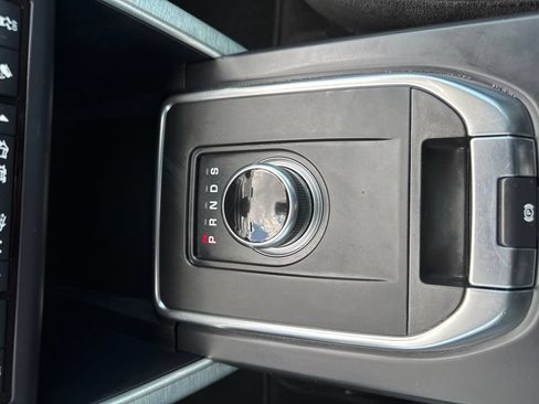 Used 2019 Land Rover Discovery Sport SE AWD/4WD image 21