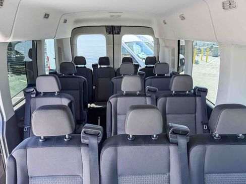 Used 2025 Ford Transit 350 XLT RWD image 19