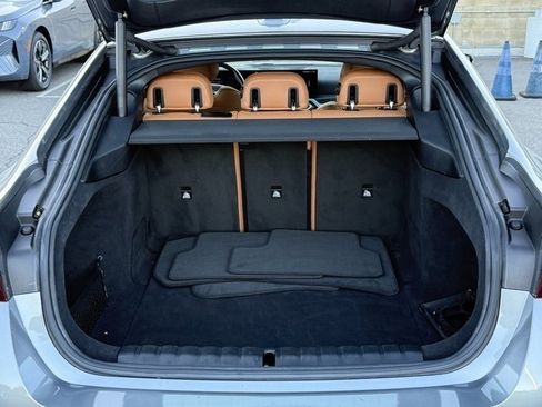 Certified 2023 BMW i4 eDrive35 image 15