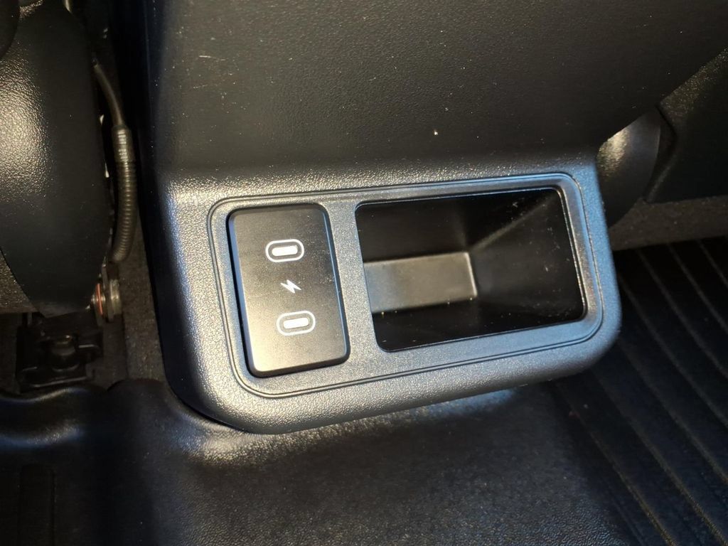 Used 2025 Kia K4 GT-Line FWD image 12