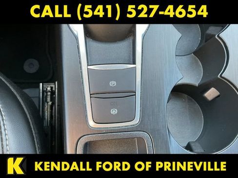 Used 2025 Ford Escape Platinum AWD/4WD image 29