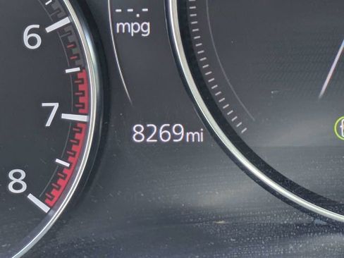 Used 2024 MAZDA MAZDA3 s FWD image 25