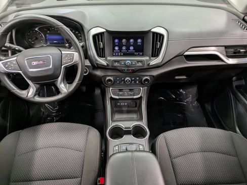 Used 2023 GMC Terrain SLE w/ Driver Convenience Package image 23