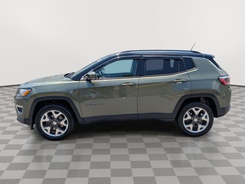 Used 2019 Jeep Compass Limited AWD/4WD image 2