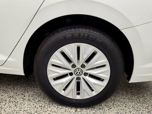 Used 2019 Volkswagen Jetta S w/ Driver Assistance Package FWD image 9