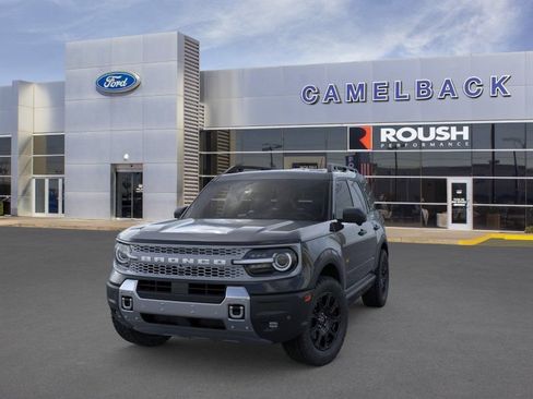 Used 2025 Ford Bronco Sport Badlands AWD/4WD image 2
