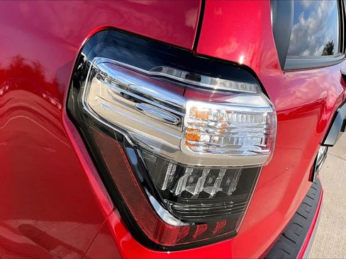 Used 2023 Toyota 4Runner TRD Off-Road Premium image 28