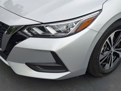 Used 2023 Nissan Sentra SV image 11