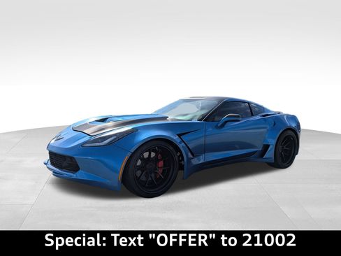 Used 2019 Chevrolet Corvette Stingray Coupe image 8