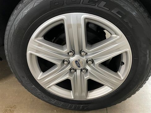 Used 2019 Ford Expedition Max XLT w/ Equipment Group 202A image 32