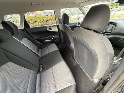 Used 2024 Kia Soul LX w/ Option Group 015 image 34
