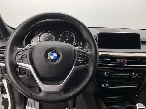 Used 2018 BMW X5 xDrive35i w/ M Sport Package AWD/4WD image 22