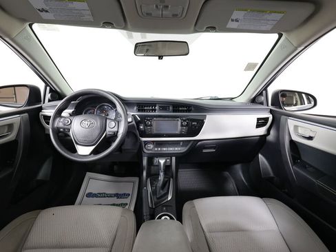Used 2015 Toyota Corolla LE image 26