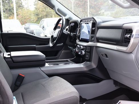 Used 2022 Ford F150 XLT w/ Equipment Group 302A High image 38