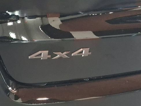 New 2026 Jeep Compass Latitude AWD/4WD image 13