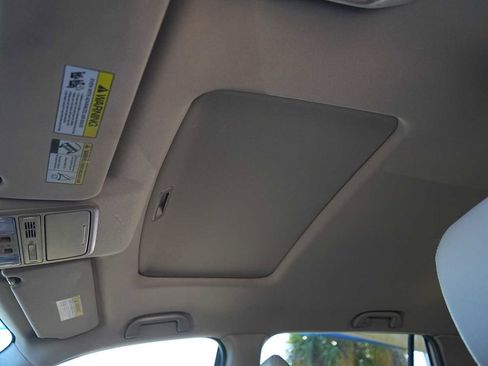 Used 2016 Honda Pilot EX-L image 25