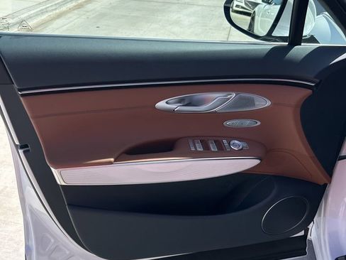 New 2026 Genesis GV70 2.5T Advanced image 6