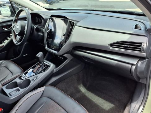 Used 2024 Subaru Crosstrek 2.5i Limited w/ Crosstrek Mirror Package AWD/4WD image 17