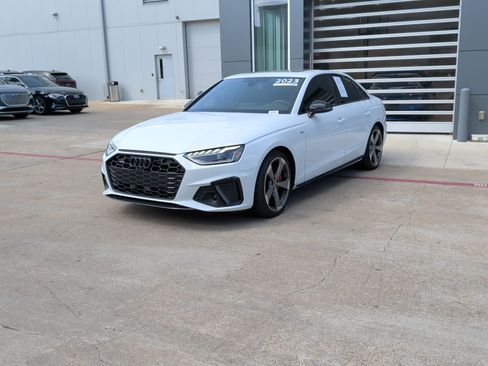 Used 2023 Audi A4 2.0T Premium Plus w/ Premium Plus Package AWD/4WD image 5