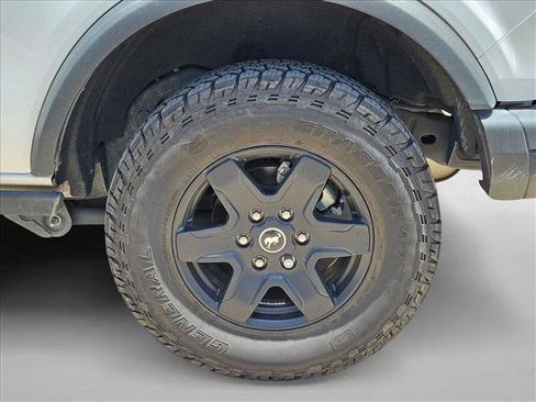 Used 2024 Ford Bronco Black Diamond AWD/4WD image 21