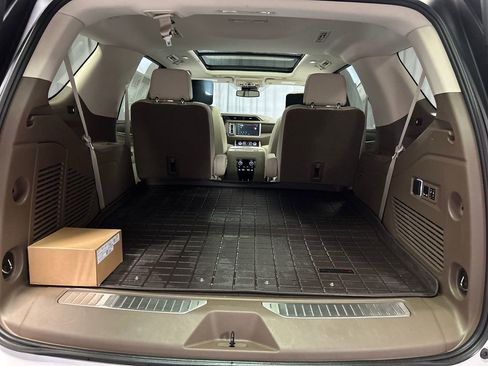 Used 2023 GMC Yukon Denali image 25