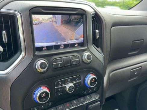 Used 2021 GMC Sierra 1500 Denali AWD/4WD image 18