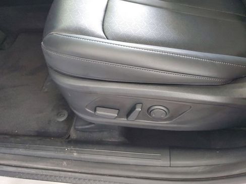 Certified 2022 Kia Sorento SX image 20