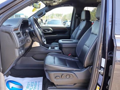 Certified 2023 Chevrolet Suburban Premier image 8